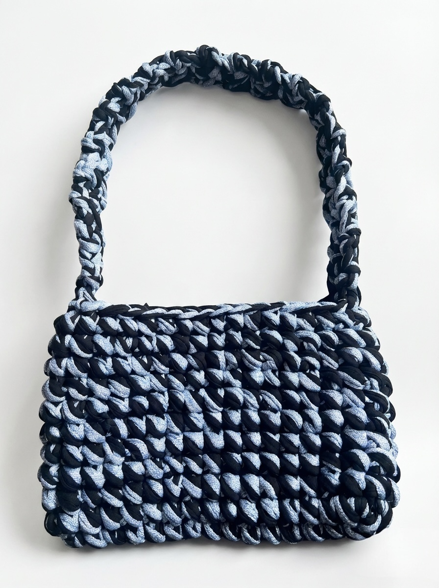 Azura Weave