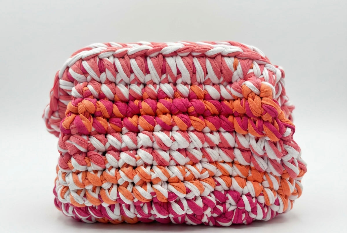 Coral Kiss Clutch Bag 🪸💋