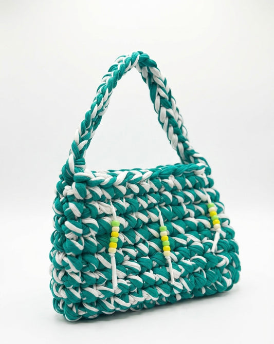 Teal Temptation 🐠🌼